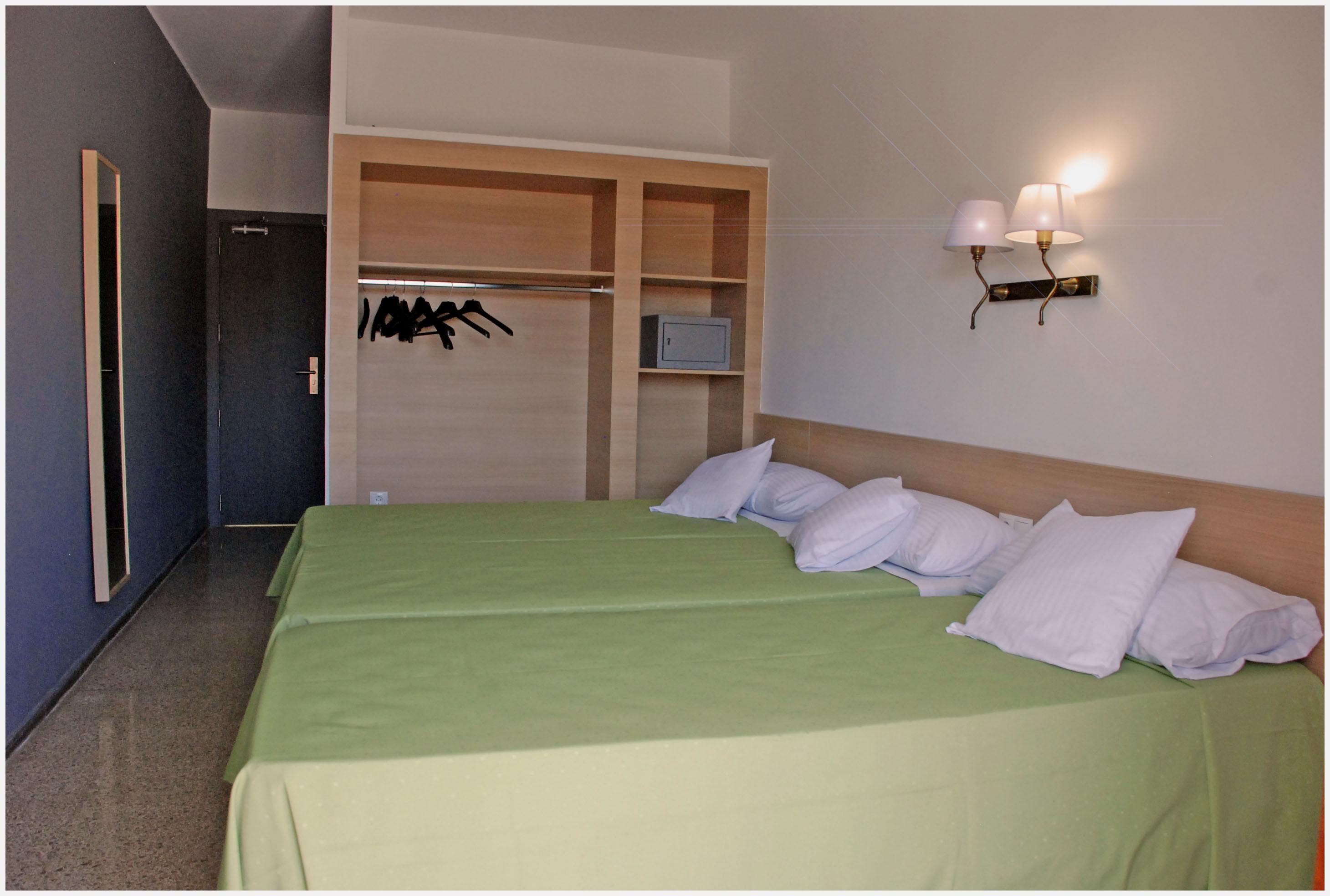 Hotel Armonia Lloret de Mar Exteriör bild