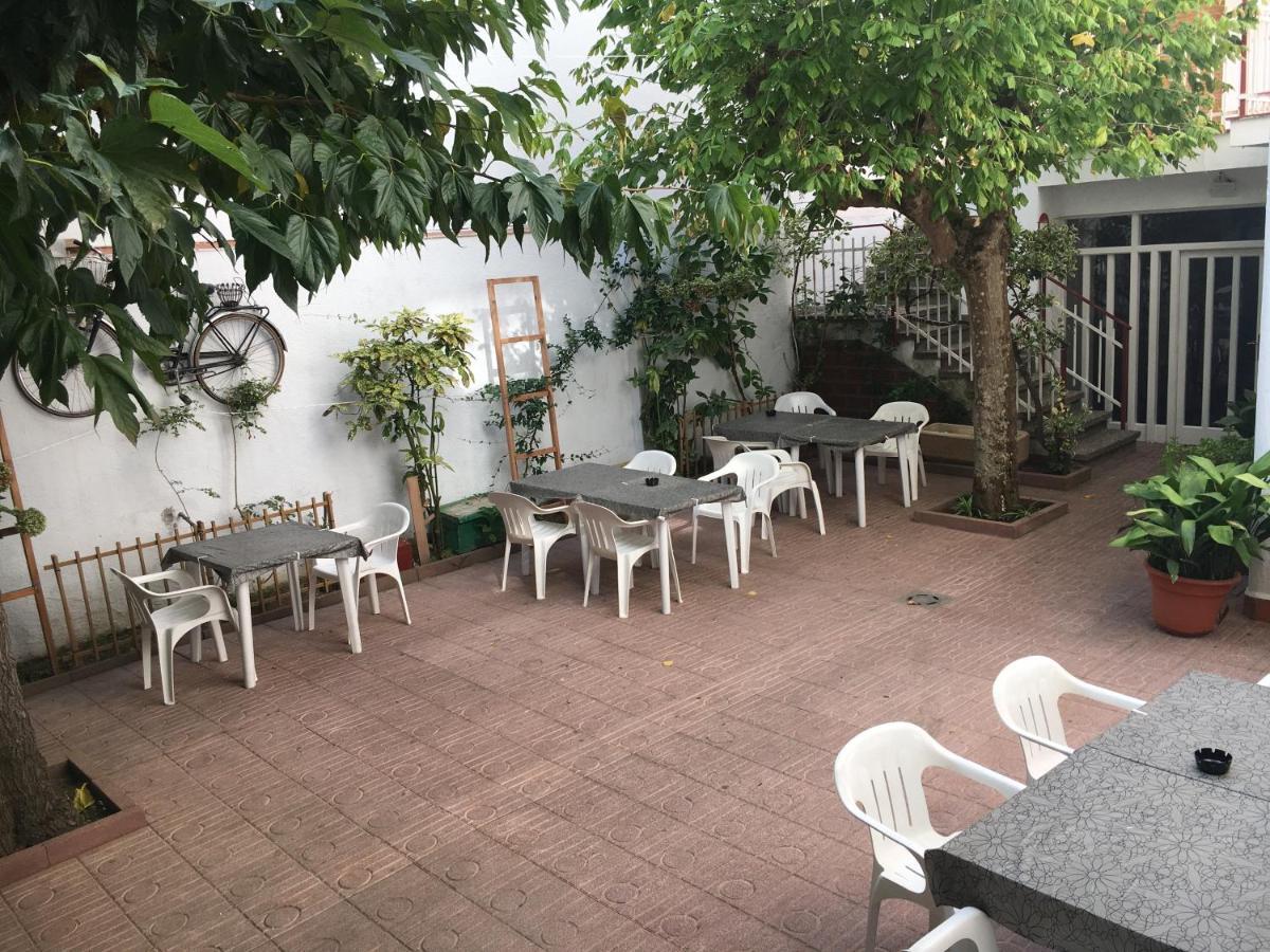 Hotel Armonia Lloret de Mar Exteriör bild